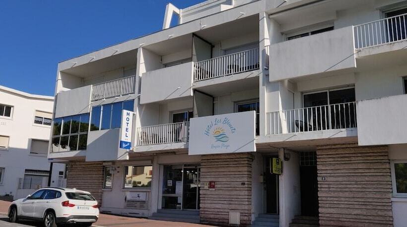 هتل Logis Hôtel Les Bleuets