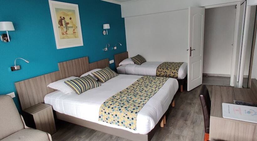 هتل Logis Hôtel Les Bleuets