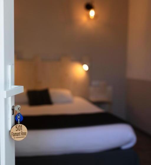 ホテル Logis Le Nid Du Pont De Gau