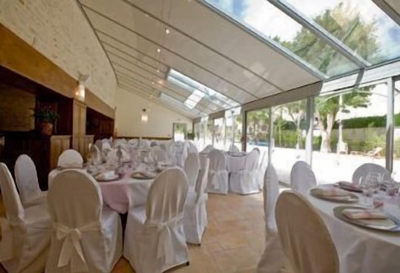 호텔 Logis Relais De La Source