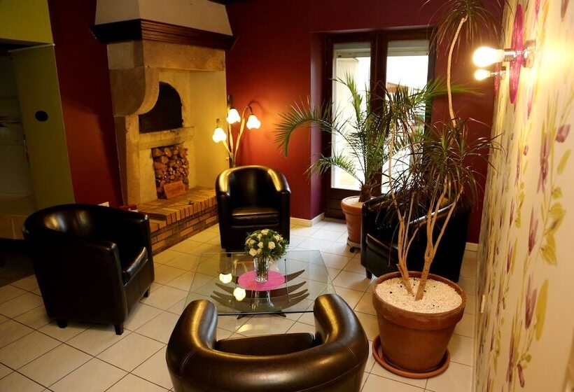 Отель Relais Vosgien Hôtel Restaurant La Table De Sophia