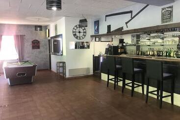 هتل Restaurant Les Planottes