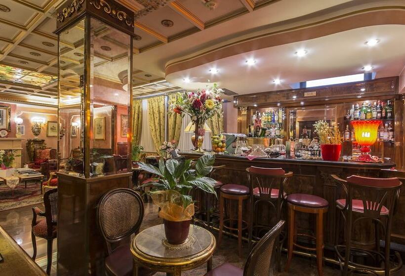 Fotos del hotel Vittoria:  11