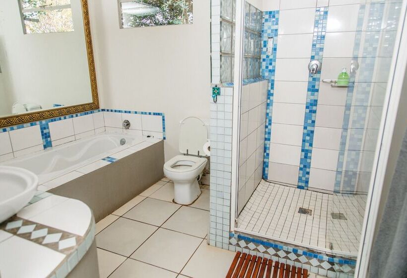 Bed and Breakfast Biweda Nguni Lodge