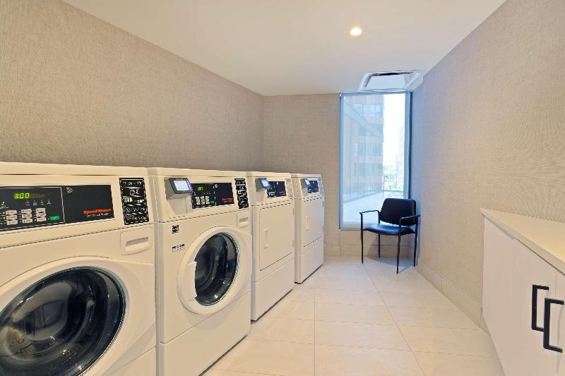 בית מלון כפרי Hilton Garden Inn Boston Brookline, Ma