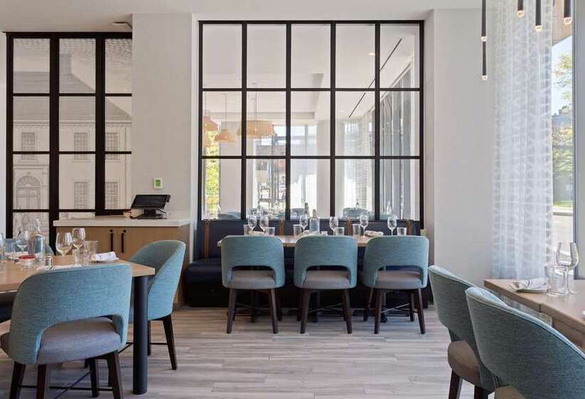 בית מלון כפרי Hilton Garden Inn Boston Brookline, Ma