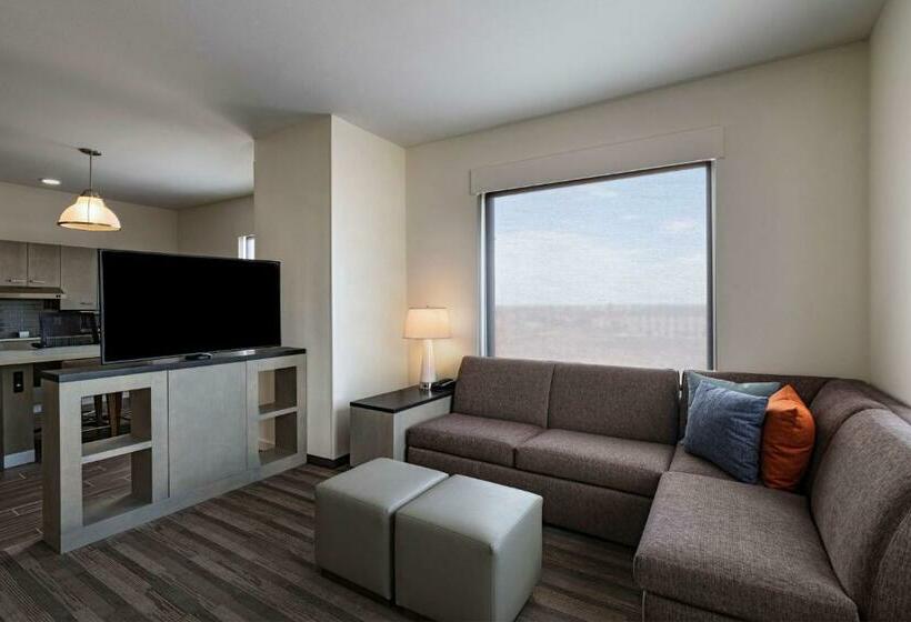 هتل Hyatt House Carlsbad