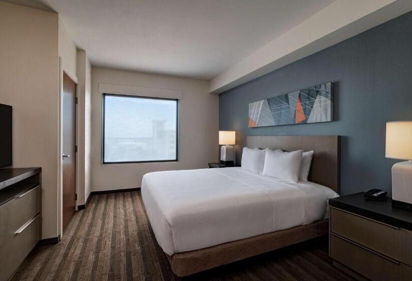 هتل Hyatt House Carlsbad