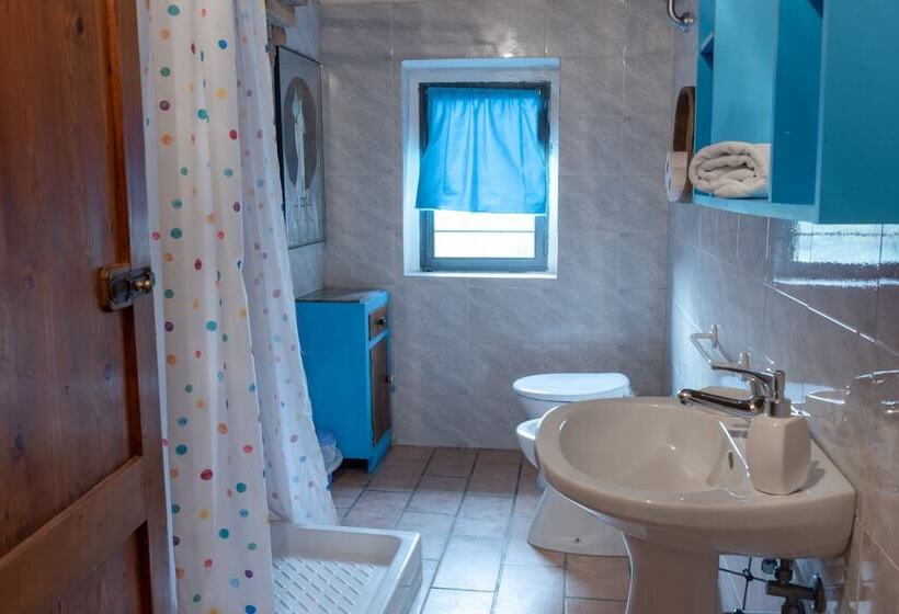 فندق ريفى Torre Rasa