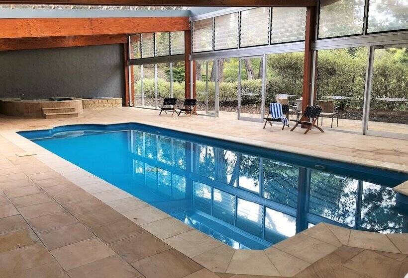 Macedon Ranges Hotel & Spa