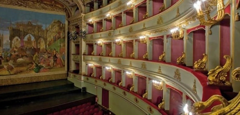 تختخواب و صبحانه A Casa Dell'artista Viki