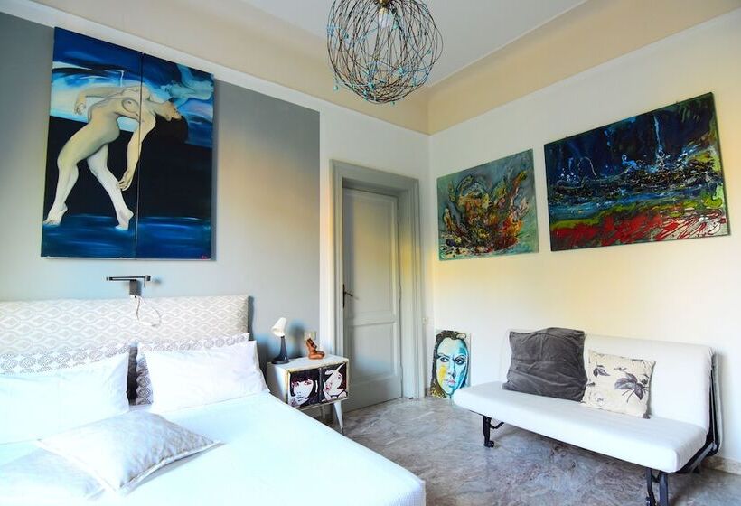تختخواب و صبحانه A Casa Dell'artista Viki