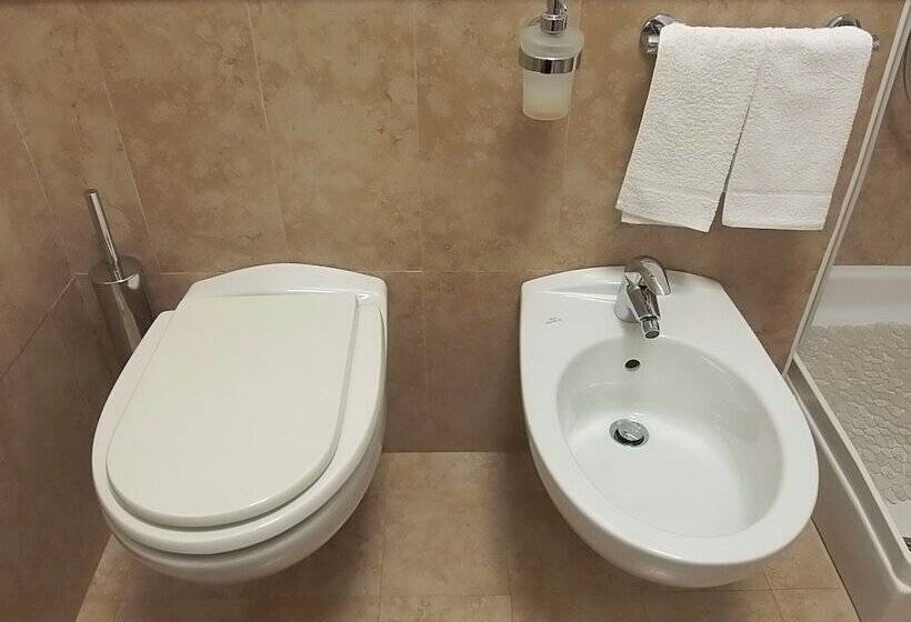 تختخواب و صبحانه Casa Vacanza   Casa Del Padre Nascimbeni