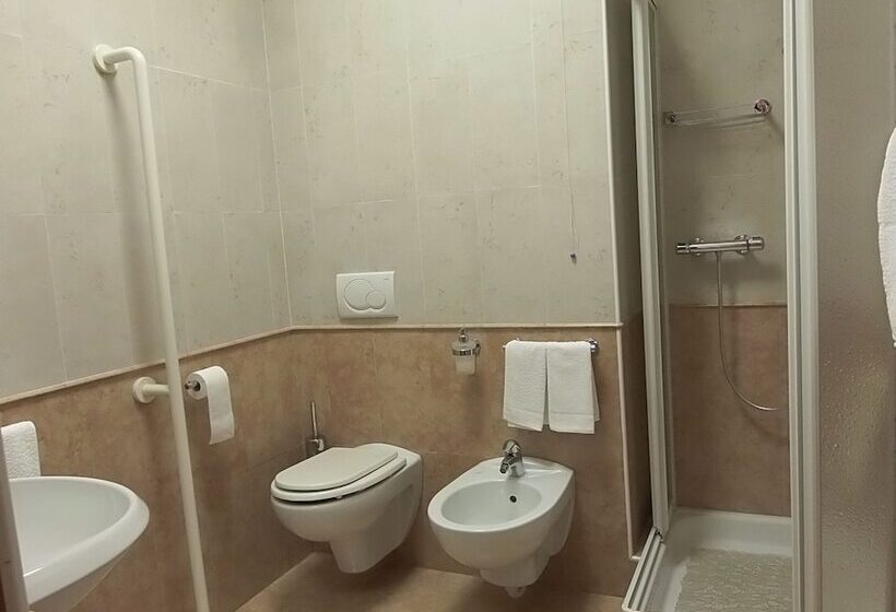 تختخواب و صبحانه Casa Vacanza   Casa Del Padre Nascimbeni