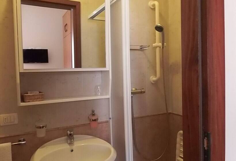 تختخواب و صبحانه Casa Vacanza   Casa Del Padre Nascimbeni
