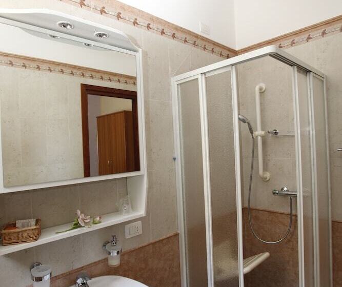 تختخواب و صبحانه Casa Vacanza   Casa Del Padre Nascimbeni
