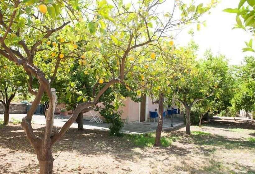 مبيت وإفطار Nel Giardino Dei Limoni