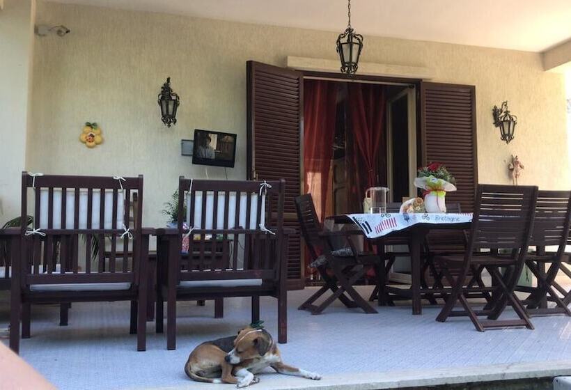 تختخواب و صبحانه Villa Susanna
