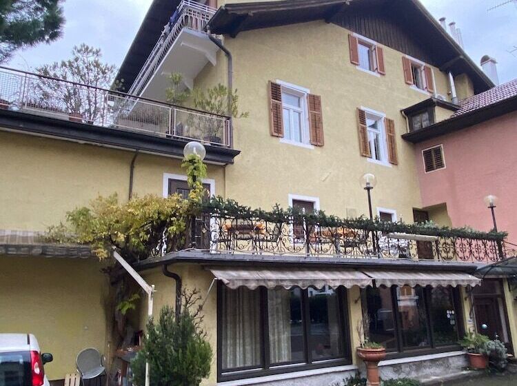 هتل Gasthof Albergo Ressmair