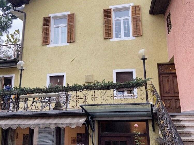 هتل Gasthof Albergo Ressmair