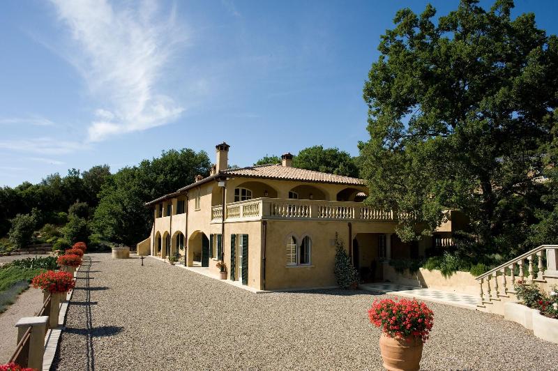 乡村酒店  Tenuta Il Sassone   Wine & Food