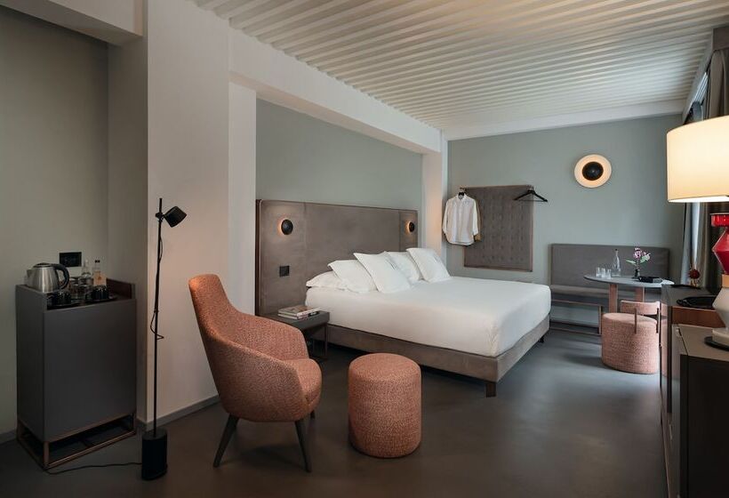 هتل Vis Urban Suites&spa