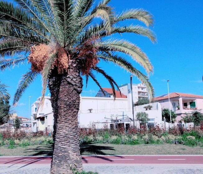 پانسیون La Promenade Rooms & Suites