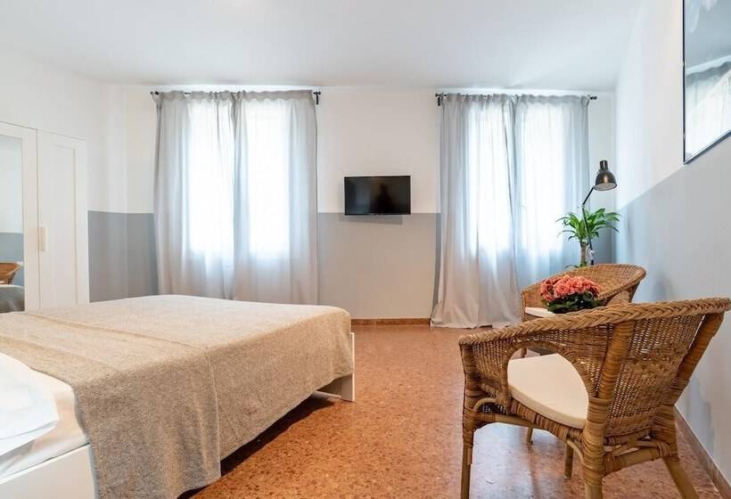 پانسیون Marinali Rooms