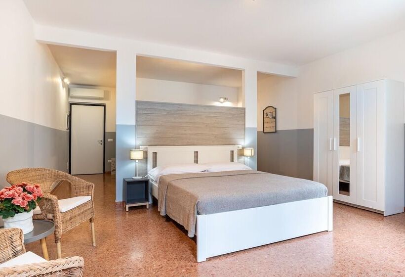 پانسیون Marinali Rooms