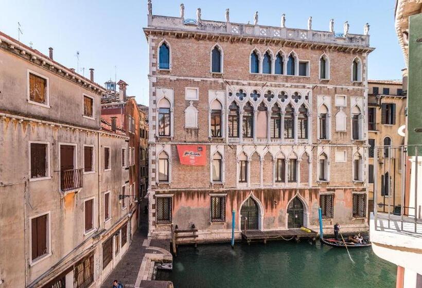 پانسیون Palazzo Daponte