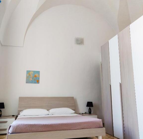 پانسیون Wish Rooms Lecce