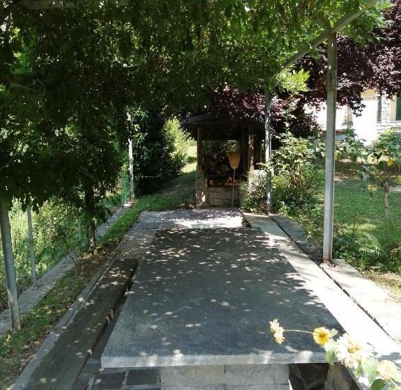 B&b Carunei