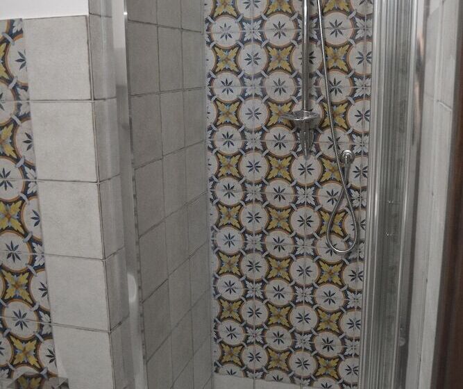 تختخواب و صبحانه Agorà Panoramic Rooms