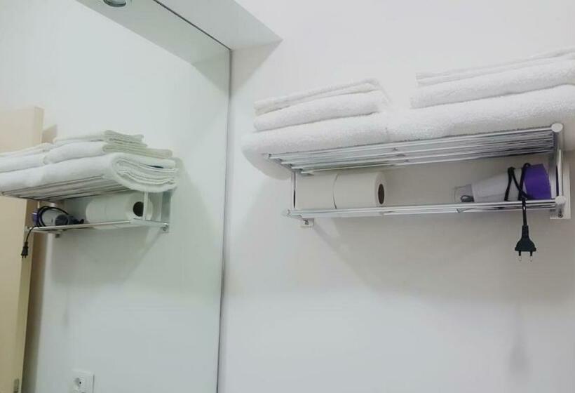 민박 Brezza Marina