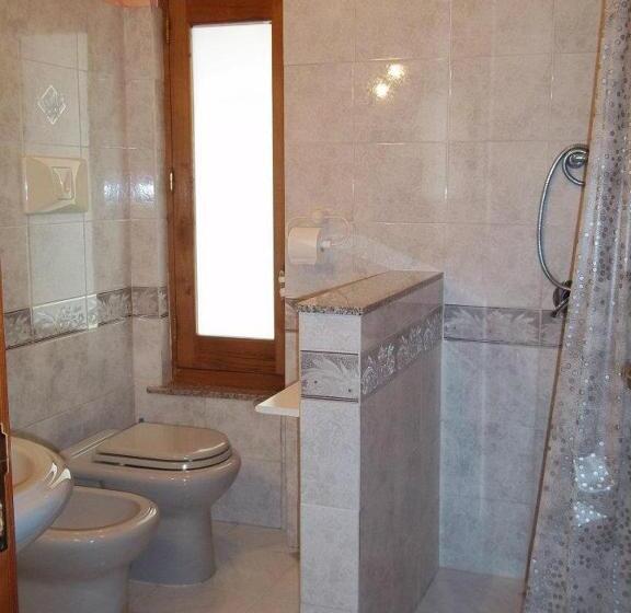 تختخواب و صبحانه La Casa Di Mariù