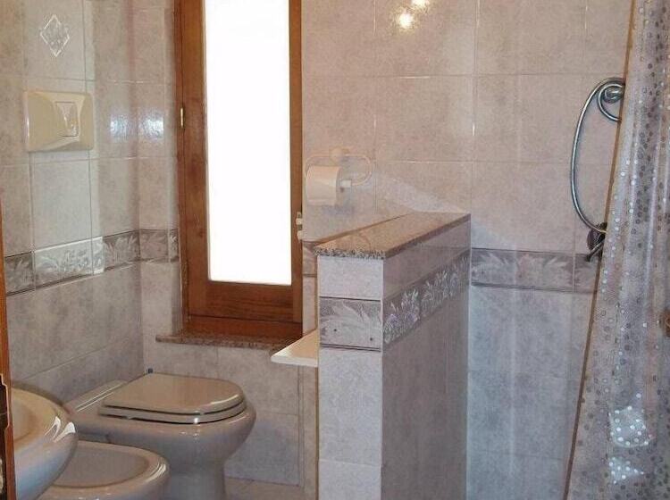 تختخواب و صبحانه La Casa Di Mariù