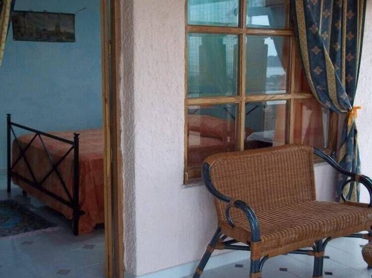 تختخواب و صبحانه La Casa Di Mariù