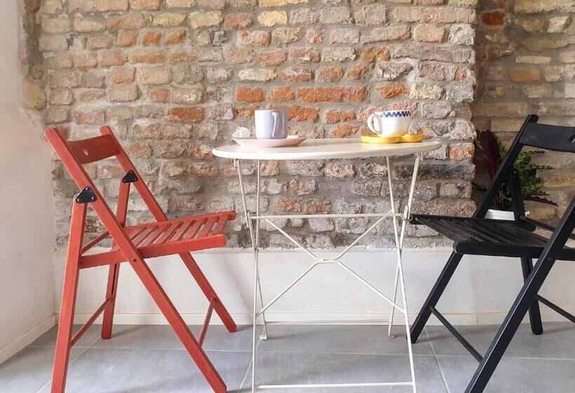 مبيت وإفطار La Trave