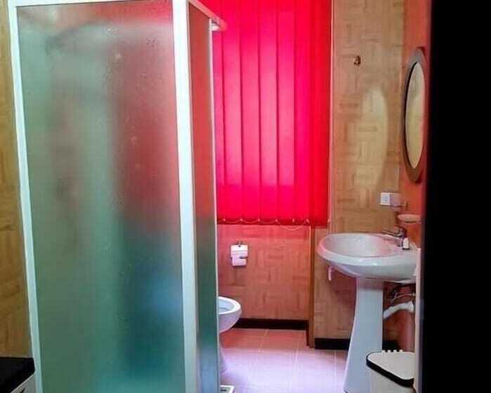 צימר Port Village Vesuvius