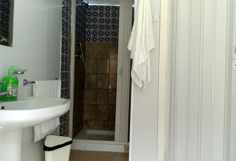 צימר Port Village Vesuvius