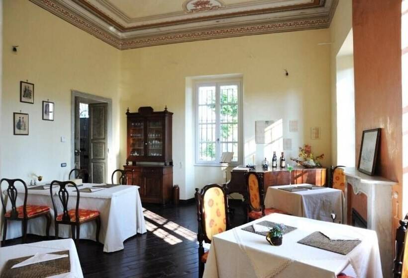 مبيت وإفطار Villa Eugenia