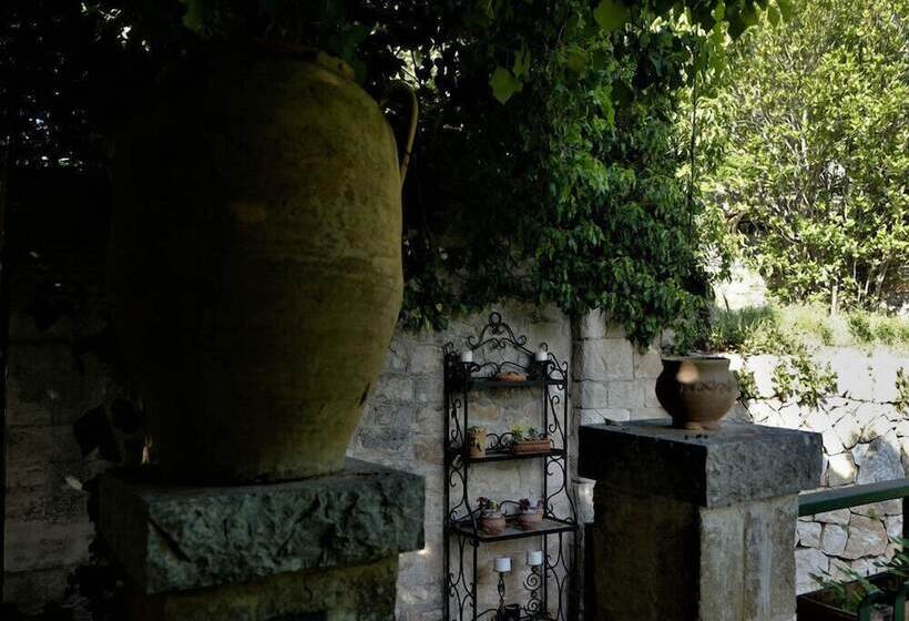 تختخواب و صبحانه Villa Pesce