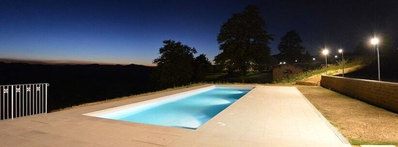 교외 호텔 Agriturismo Le Case