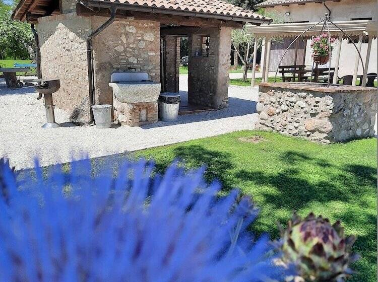 هتل روستایی Corte Davini Agriturismo