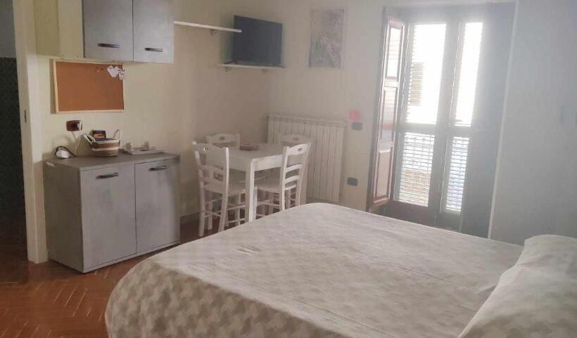 پانسیون B&b Ninfa