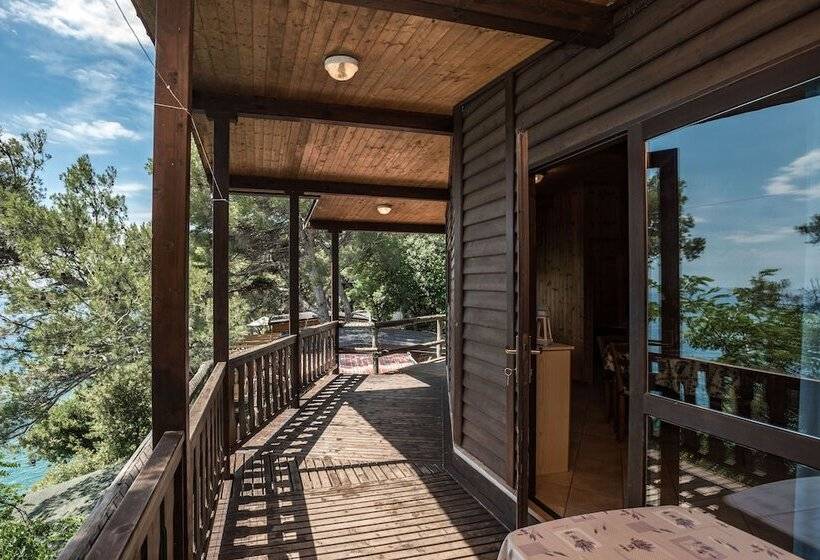 استراحتگاه Camping Smeraldo