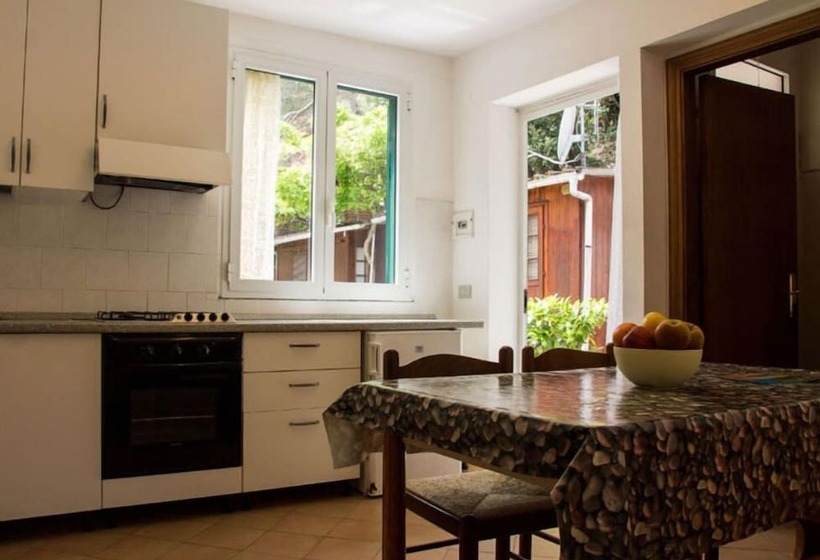 استراحتگاه Camping Smeraldo