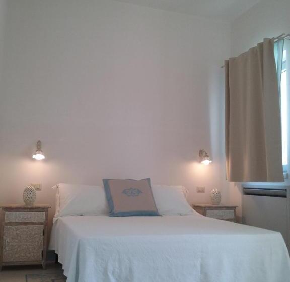 تختخواب و صبحانه Trullitria Rooms