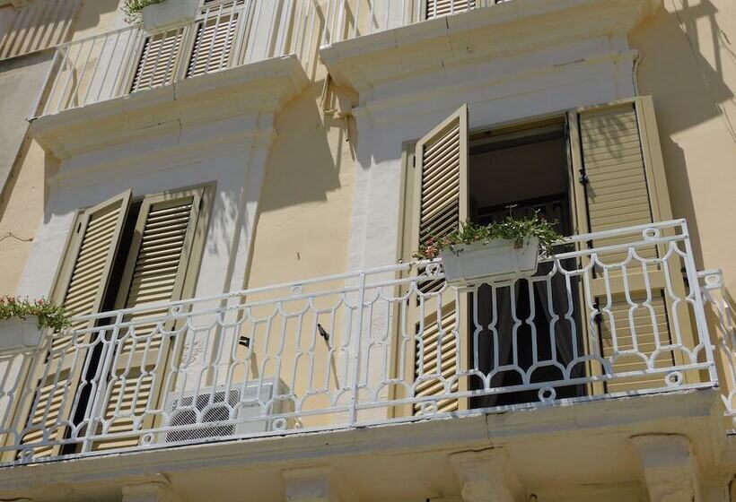 B&b Aciazza