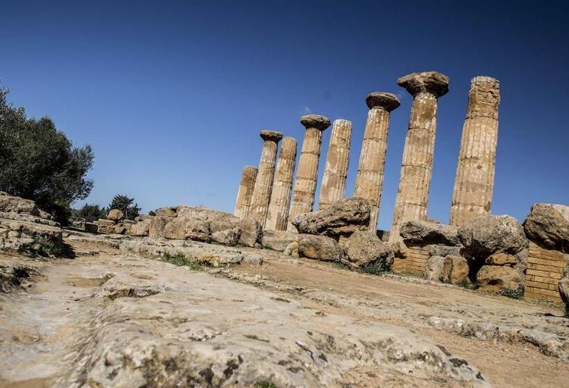 تختخواب و صبحانه Bb Sicily